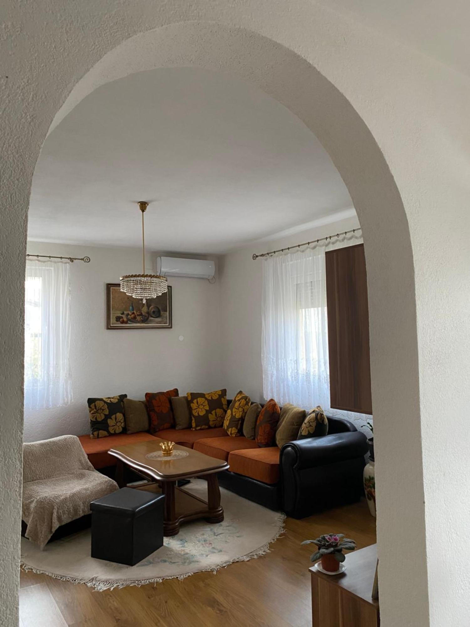 Guest House Kruna Ulcinj Exterior foto